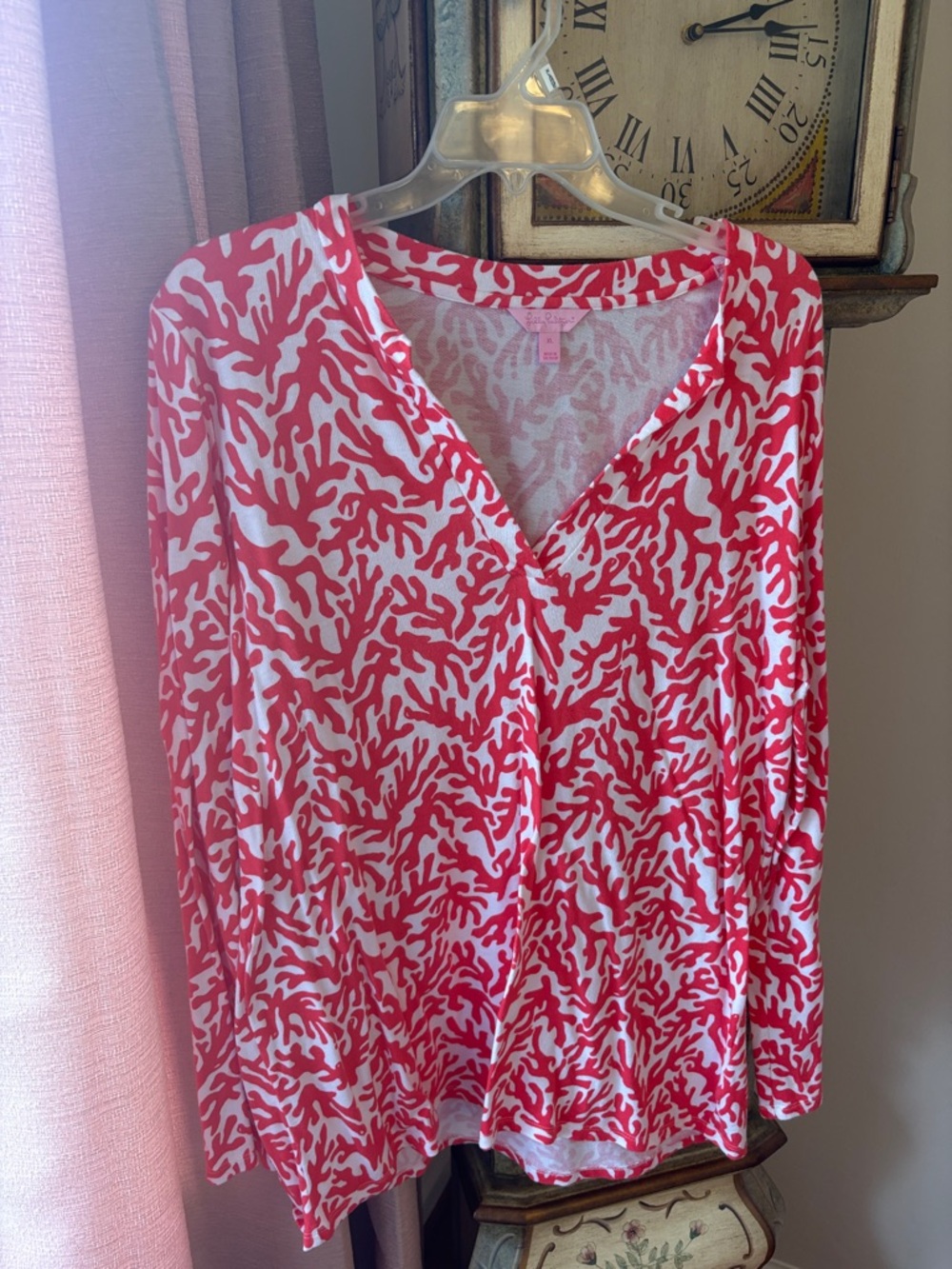 Lilly Pulitzer Red and White Long Sleeve V-Neck Top